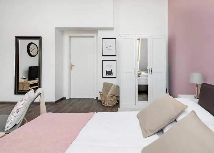 Apartment 15 Design