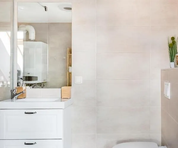 15 Design Apartment