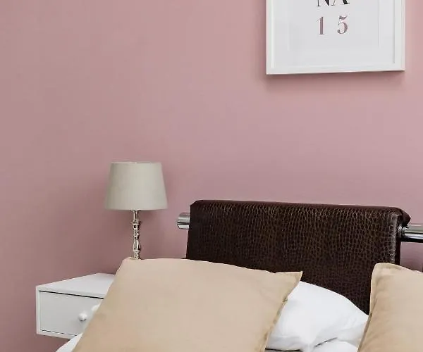 Apartment 15 Design